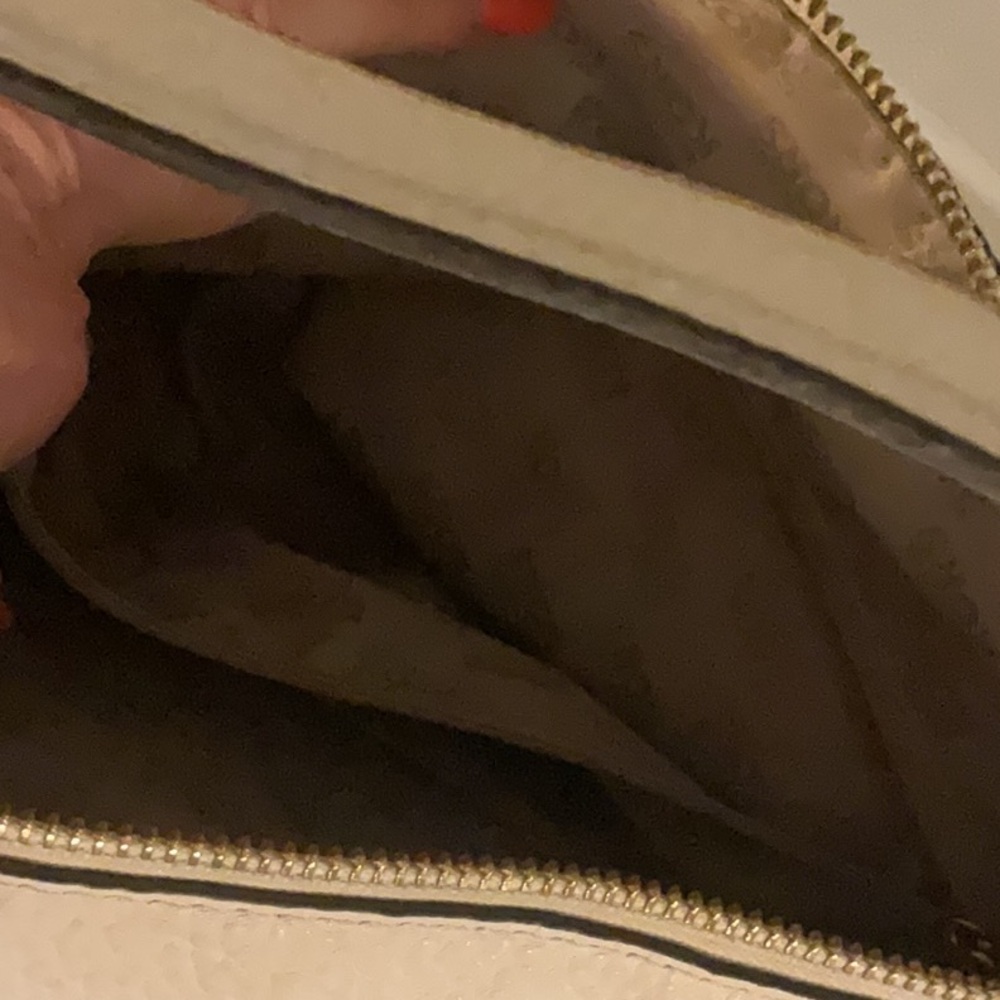 MICHAEL Michael Kors Bedford Large Leather Hobo Style Bag, White/Gold Tone - Picture 12 of 16